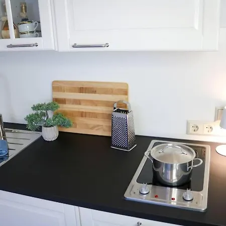 Le Petit- Niedliches Ferienapartment Mit Pool * Schluchsee